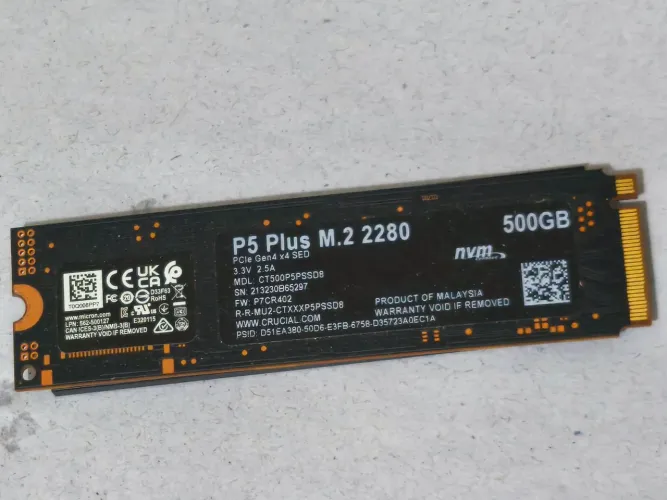 SSD Crucial 500 GB P5 plus M.2 2280 com  decipador