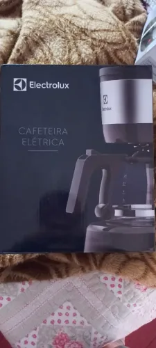 Cafeteira elétrica Eletrolux.