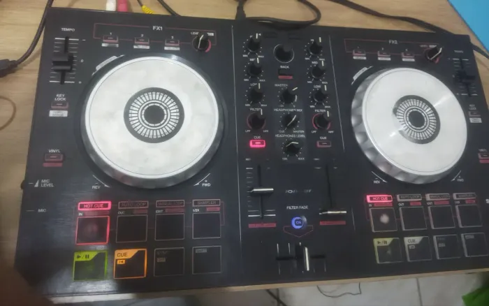 Controladora Pioneer SB