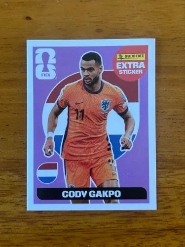 Cromo RARO Cody Gakpo Holanda ? - Roxo / Purple Parallel - Álbum Copa do Mundo 2026 Panini