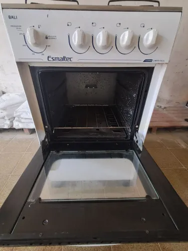 VENDO FOGÃO 4 BOCAS