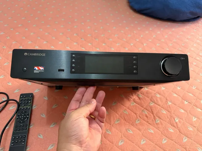 Network player Cambridge CXN V1