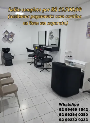 Vende-se Acessórios e Equipamentos - Salão de Beleza