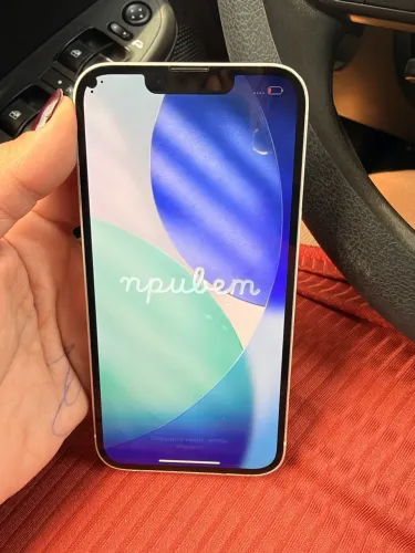 iPhone 13 branco 128GB