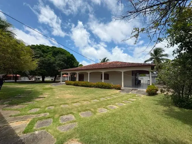 GC Casa de esquina em Marudá com Piscina