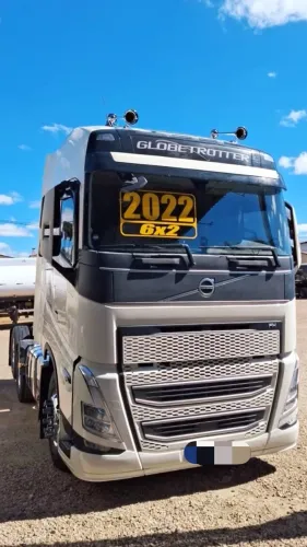 CAMINHÃO VOLVO FH 460 - 2022