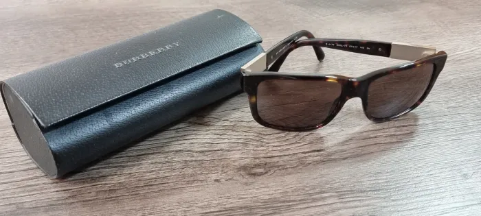 Óculos Burburry  O.G SALE