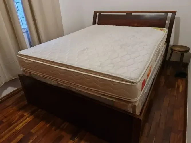 R$800,00. Colchão Queen Orthocrin Polaris Plus c/ Pillow Top! 24cm Altura. D33. Top!