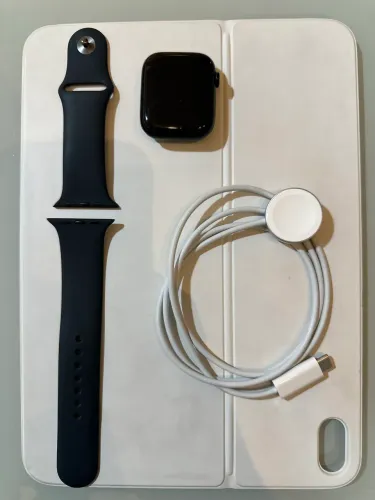 Apple Watch Preto Series 8 45mm