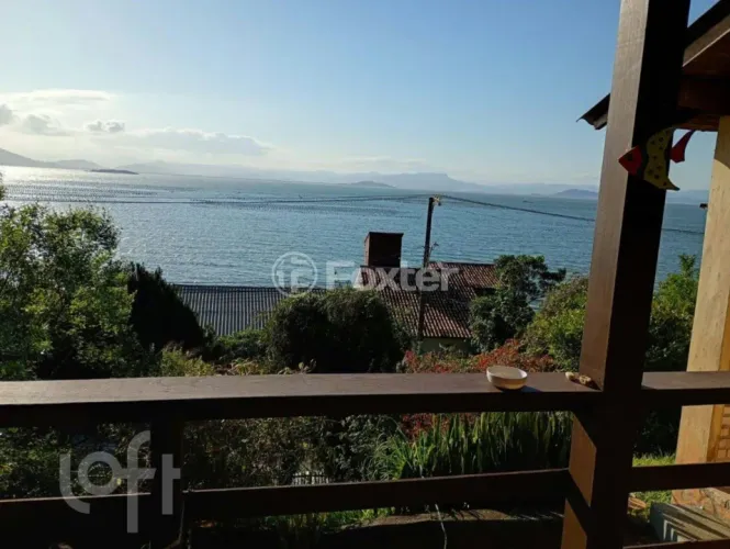 Casa à venda Rodovia Baldicero Filomeno, Ribeirão da Ilha - Florianópolis