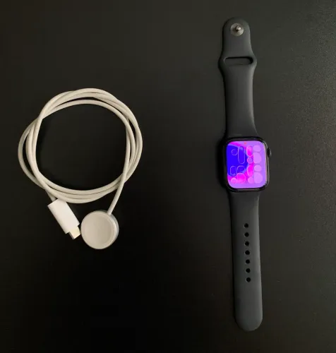 Apple Watch Series 7 GPS 41mm - Alumínio - Excelente Estado
