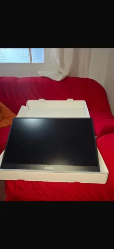 Vende-se monitor portátil de 15,6 polegadas