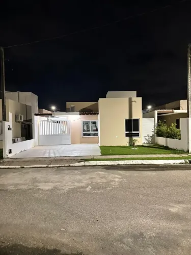 LAGOS DO FRANCÊS casa com 200m2 com 3 quartos em Praia do Frânces - Marechal Deodoro - AL