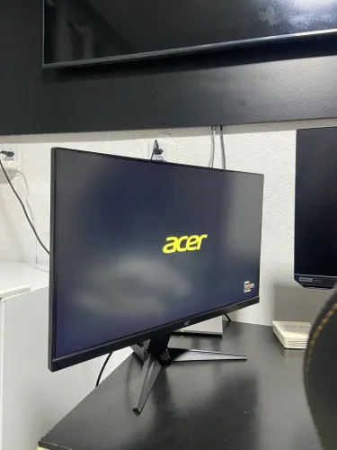 Monitor Acer Nitro QG241Y