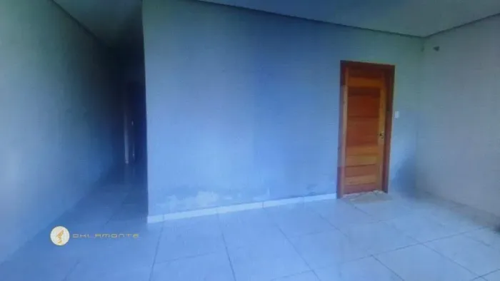 Casa com 2 Quarto(s) e 2 banheiro(s) para Alugar, 125 m² por R$ 1920 / Mês