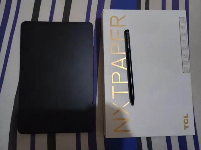 Tablet 11" 8+8 de ram caneta sem detalhes