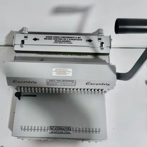 Encadernadora Wire O Manual Excentrix - Excentrix profissional Wire-O