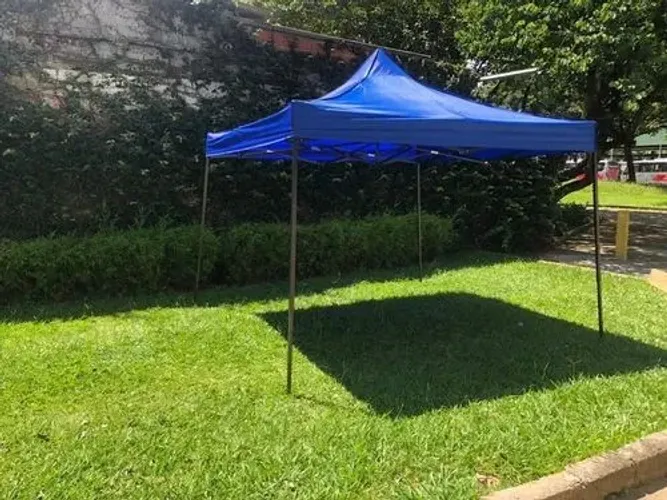 Tenda sanfonada azul 3x3 gazebo usada mostruário  most