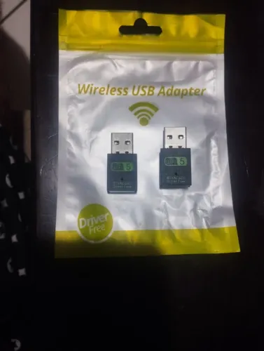 Vendo dois adaptadores novos wi-fi + bluetooth por R$30,00 os dois.