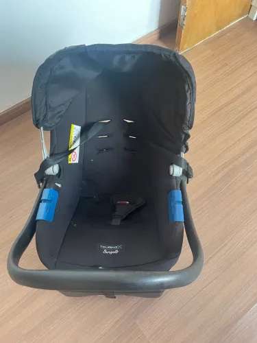 Cadeirinha de bebê conforto