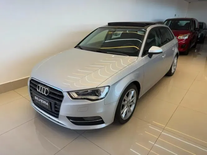 Audi A3 Sport 1.8 16V TFSI S-tronic 3P 2014