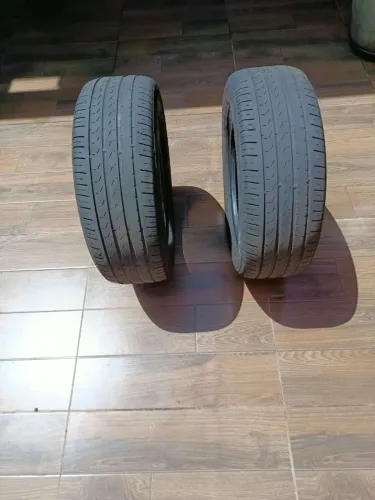 Vende-se pneu 195/55 R15