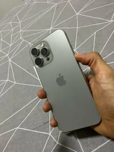 iPhone 16 pro max - IMPECÁVEL