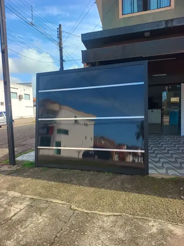 Portão de alumínio na promoção
