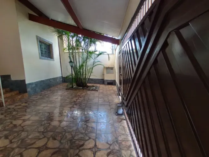 Casa com 3 dormitórios à venda, 150 m² por R$ 530.000,00 - Jardim Morumby - Taubaté/SP