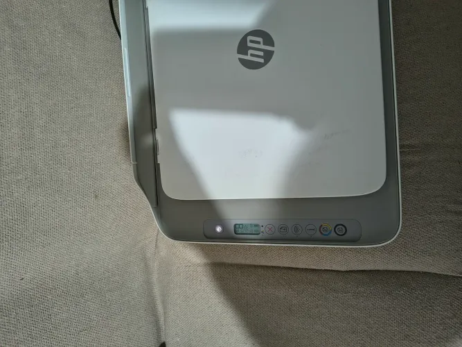 Multifuncional HP 2700