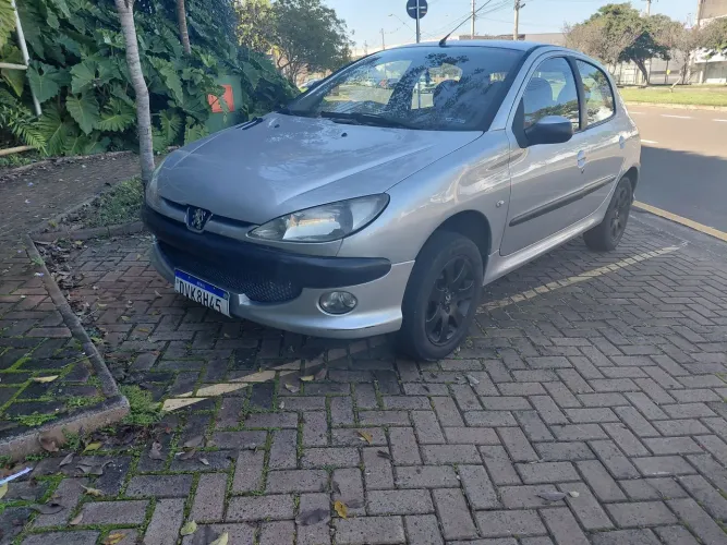 Peugeot 206 Presence 1.4/ 1.4 Flex 8V 5P 2007