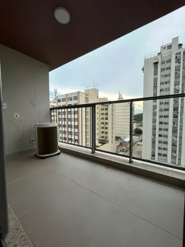 Niterói - Ingá - Studio com varanda de primeira locação