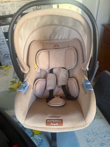 Bebê conforto 