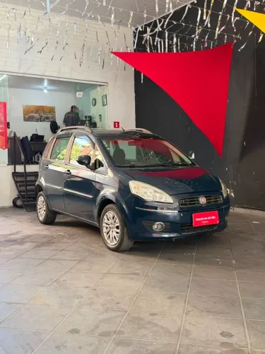 Fiat Idea Attractive 1.4 Fire Flex 8V 5P 2013