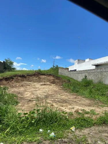 Terreno de 250m² pronto para construir no Bairro Jardins