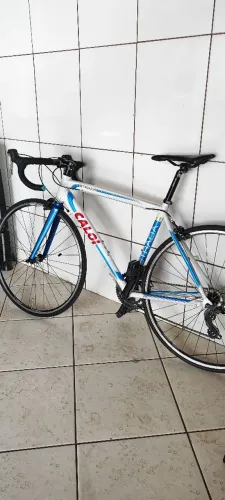Bicicleta speed Caloi Strada