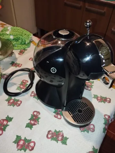 Cafeteira Nescafé
