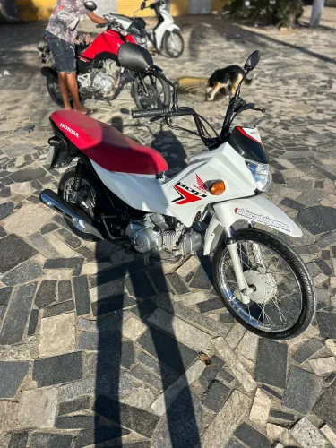Emplacada e revisada peneus novos só transferir