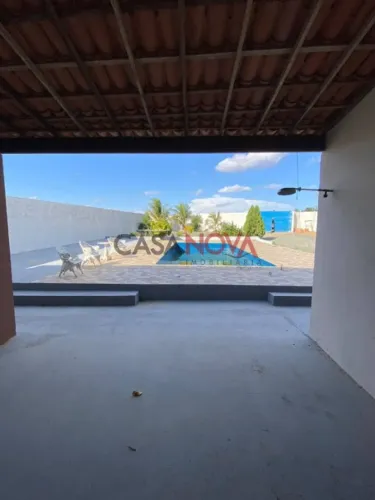 Chácara com Piscina em Carira