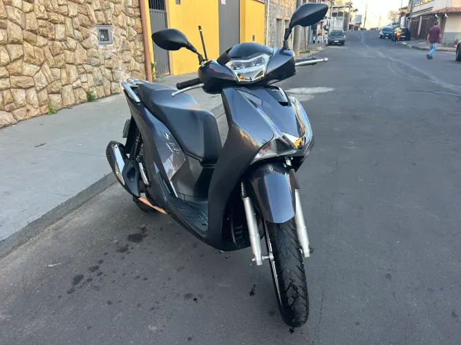 Honda SH
