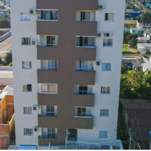 Alugo apartamento no Esplanada, Chapecó-SC, 2 quartos, mobiliado com vaga para 2 carros.