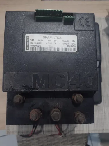Controlador de tração MC40
