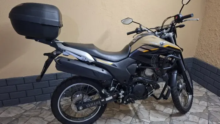 Vendo Lander 250cc -  2024/24 com 6.500 km - Raridade