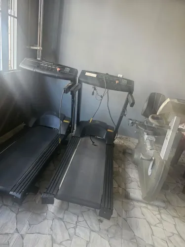 Aparelho de musculação