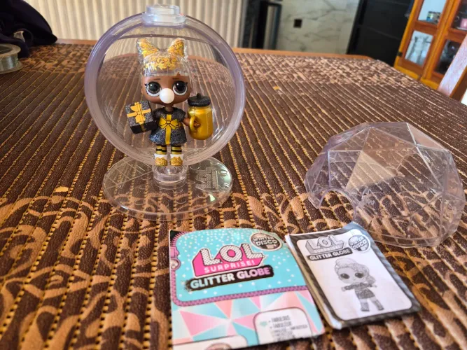 LOL Surprise Glitter Globe Prezzie