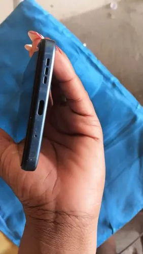 Moto G06