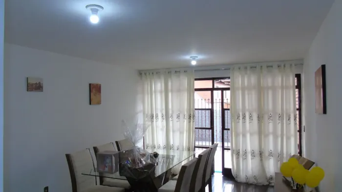 Casa em Rua Artur Itabirano - São José - Belo Horizonte/MG