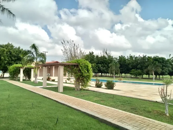 LOTE NO CONDOMINIO GREEN VALLEY - 322,50 m² - ASSÚ/RN