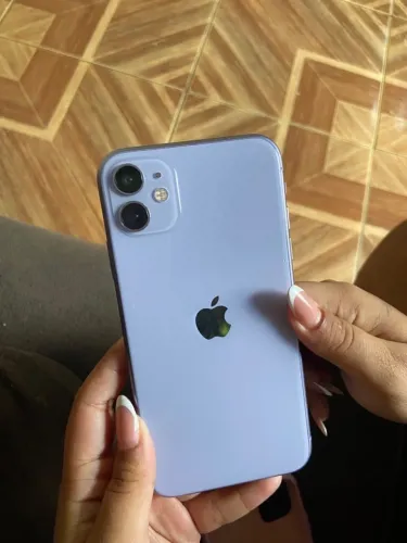 iphone 11 tela e bateria trocada , Barato pra sair hoje dispenso curiosos