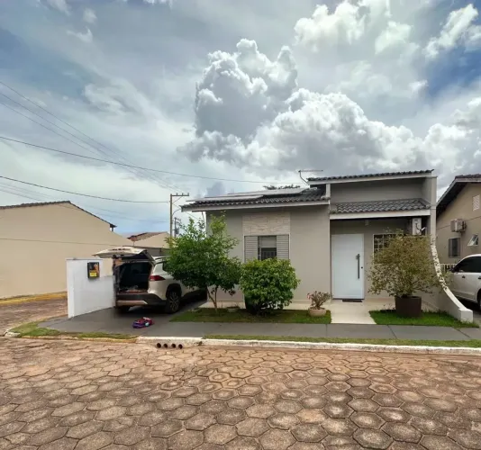 Casa a venda 3 quartos 1 Suíte Condomínio Entre Rios Bairro Jardim Universitário